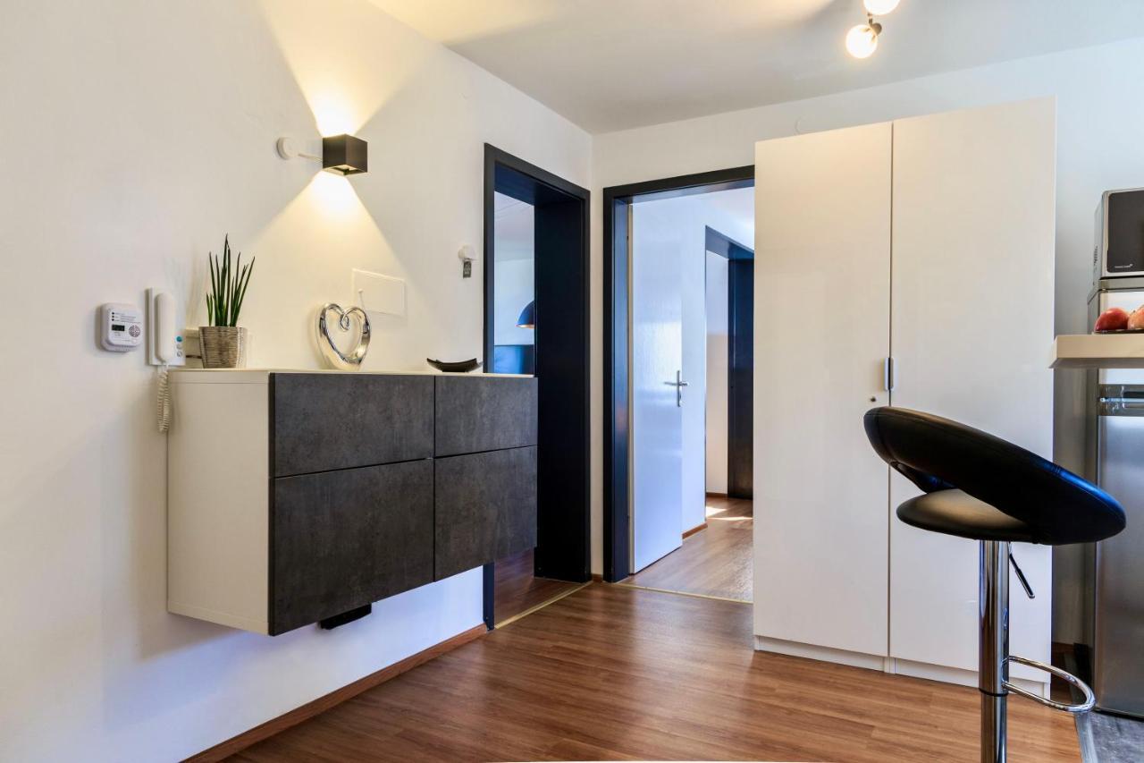 Auszeit Apartment Lakeside Mit Privatstrand Friedrichshafen Bagian luar foto